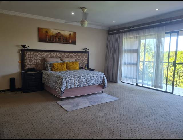 4 BEDROOM FREESTANDING FOR SALE IN VELD EN VLEI